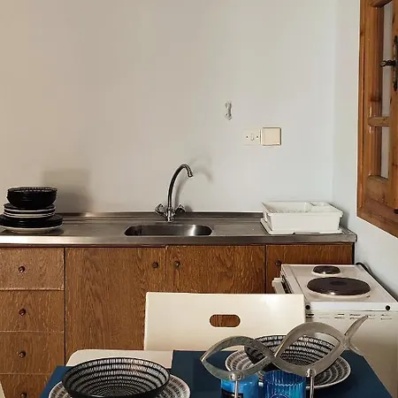 Seampathia Apartment *