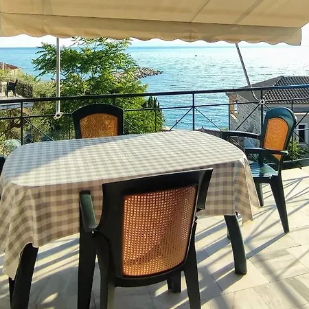 Seampathia Apartment