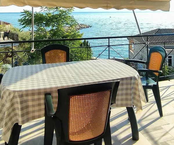 Seampathia Apartment